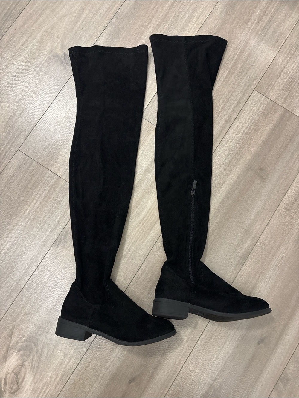 Nature Breeze Black Over-the-Knee Suede Boots